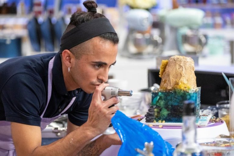 “Baketopia” winner donates winnings to California Farmworker Foundation, L.A. LGBT Center – Daily Sundial “Baketopia” winner donates winnings to California Farmworker Foundation, L.A. LGBT Center – Daily Sundial