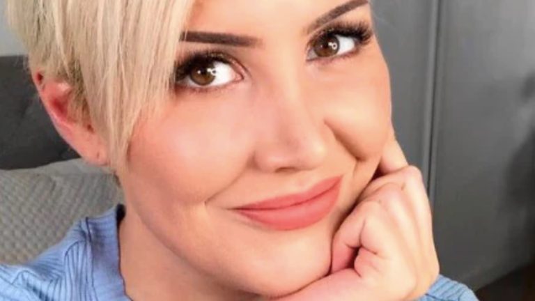 Nadia Bokody: How I realised I was gay at 36 – New Zealand Herald
