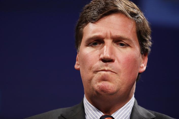 Tucker Carlson under for for yearbook entry seen as mocking gay politician Harvey Milk’s murder – Yahoo News