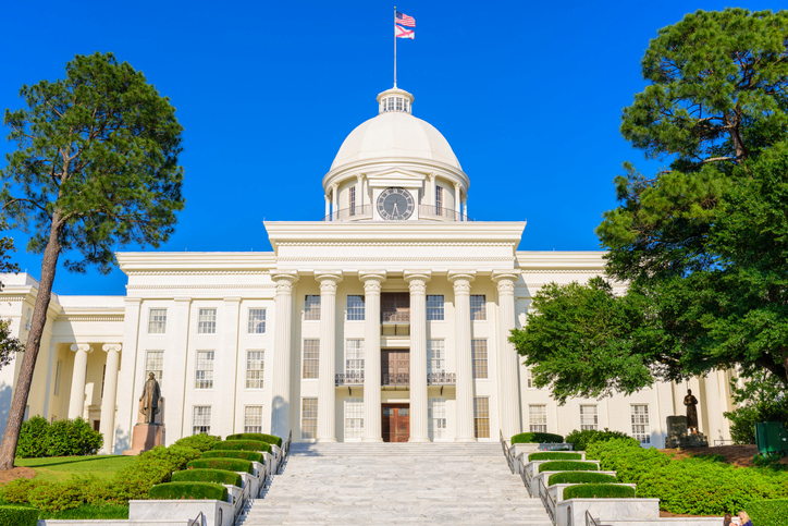Alabama removing anti-gay language from state’s sex ed law – WKRN News 2